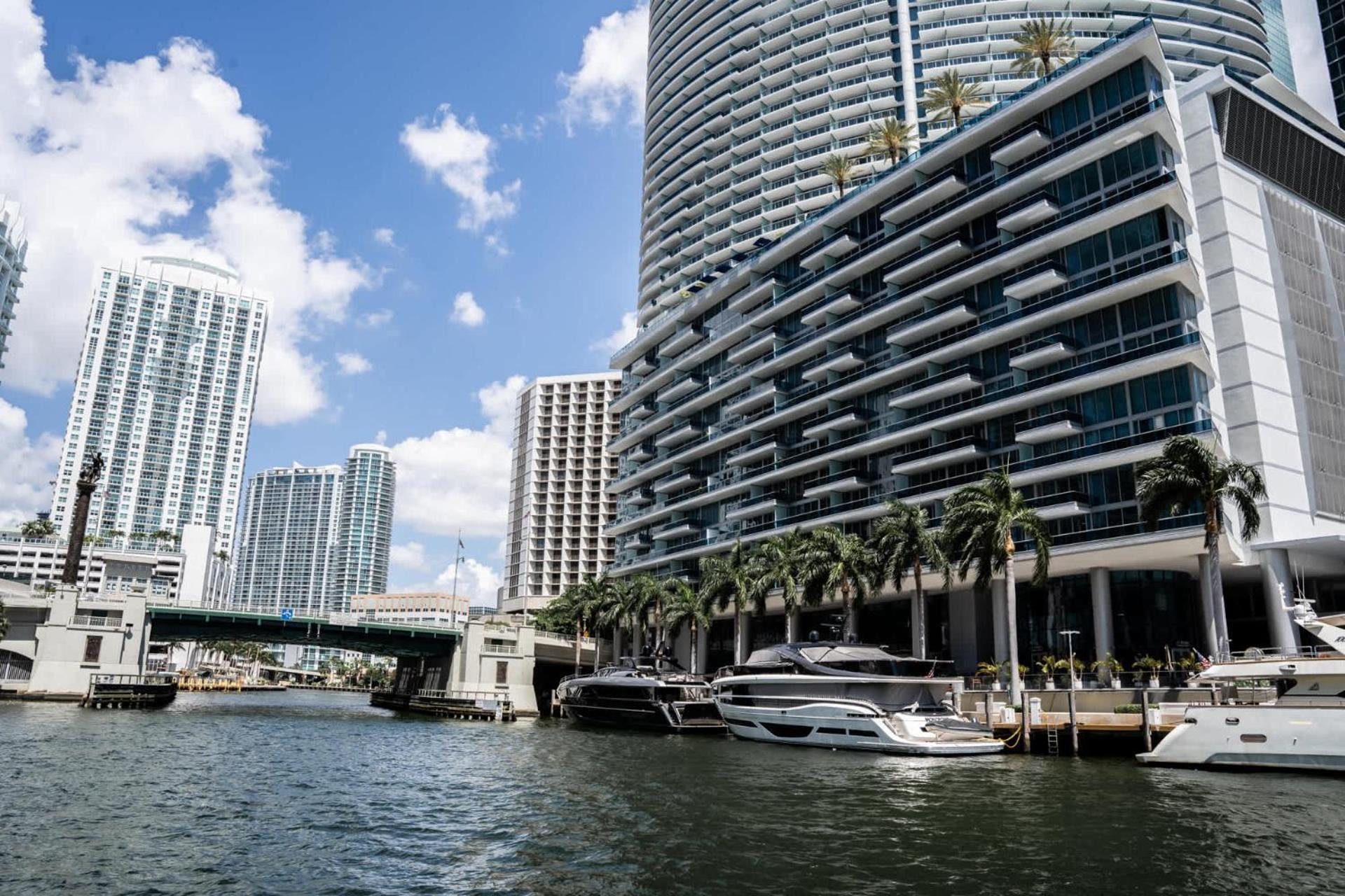 Mvr - Designer In Prime Brickell Holiday home *